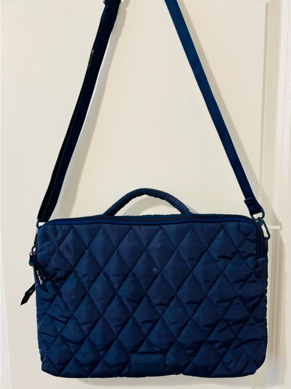 Vera Bradley Quilted Navy 15.25”x 10.5” Laptop Bag w/Handles Pockets EUC